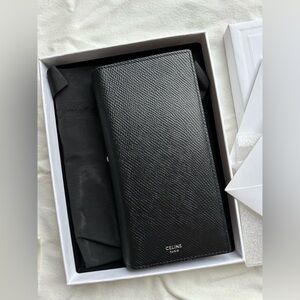 Celine Vertical Wallet in Grained Calfskin